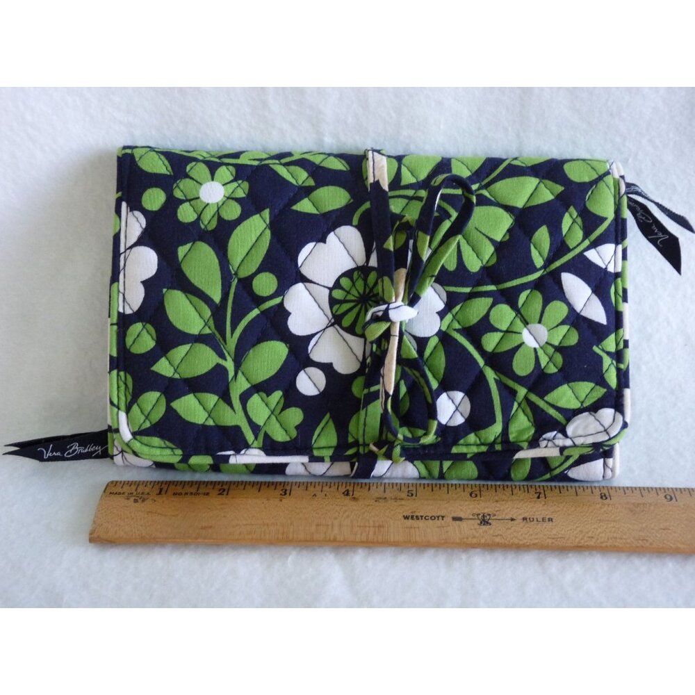 Vera Bradley Green White Floral Makeup Bag Dual Zip Compartments
